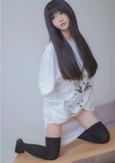 有钱男与贫穷女_HD在线手机播放